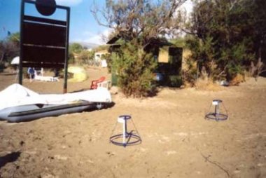 Warden's hut in Kalamaki with blank reverse side of ZNMP sign, two nests and rescue boat (11/09/01).